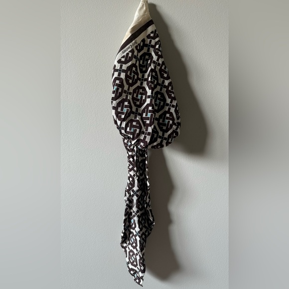 JUICY COUTURE Patterned Hair Scarf perfect for any occasion.(unisexual) - Picture 2 of 4
